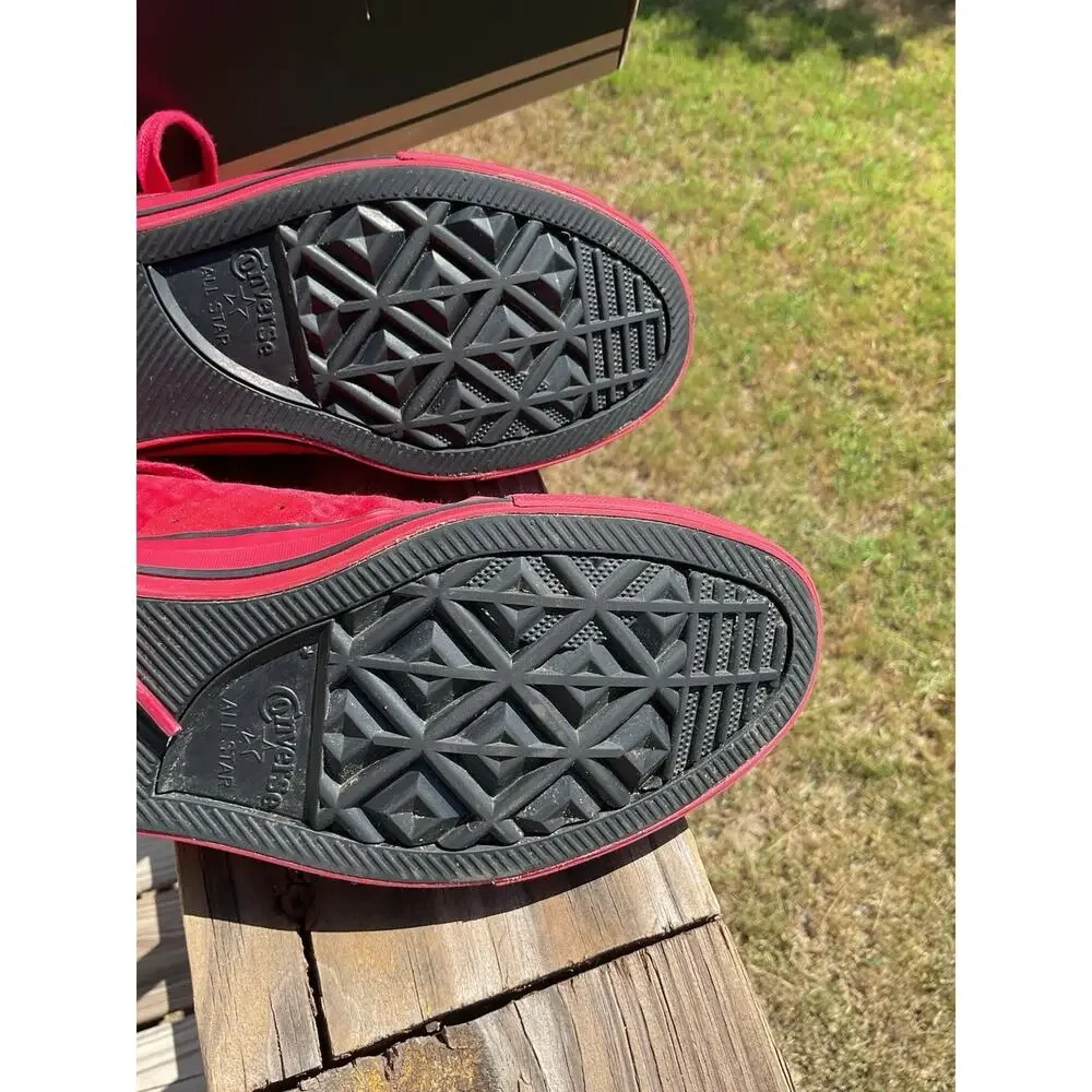 Converse product pair